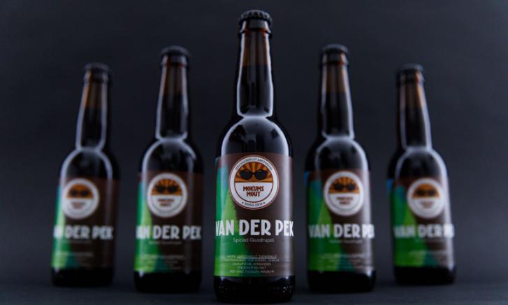 Van der Pek winterbier van Mokums Mout Van der Pek winterbier van Mokums Mout